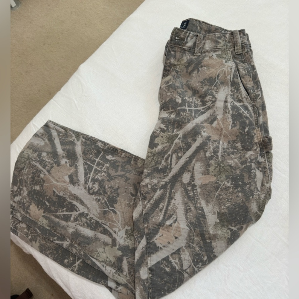 Men’s Abercrombie Camo Cargos